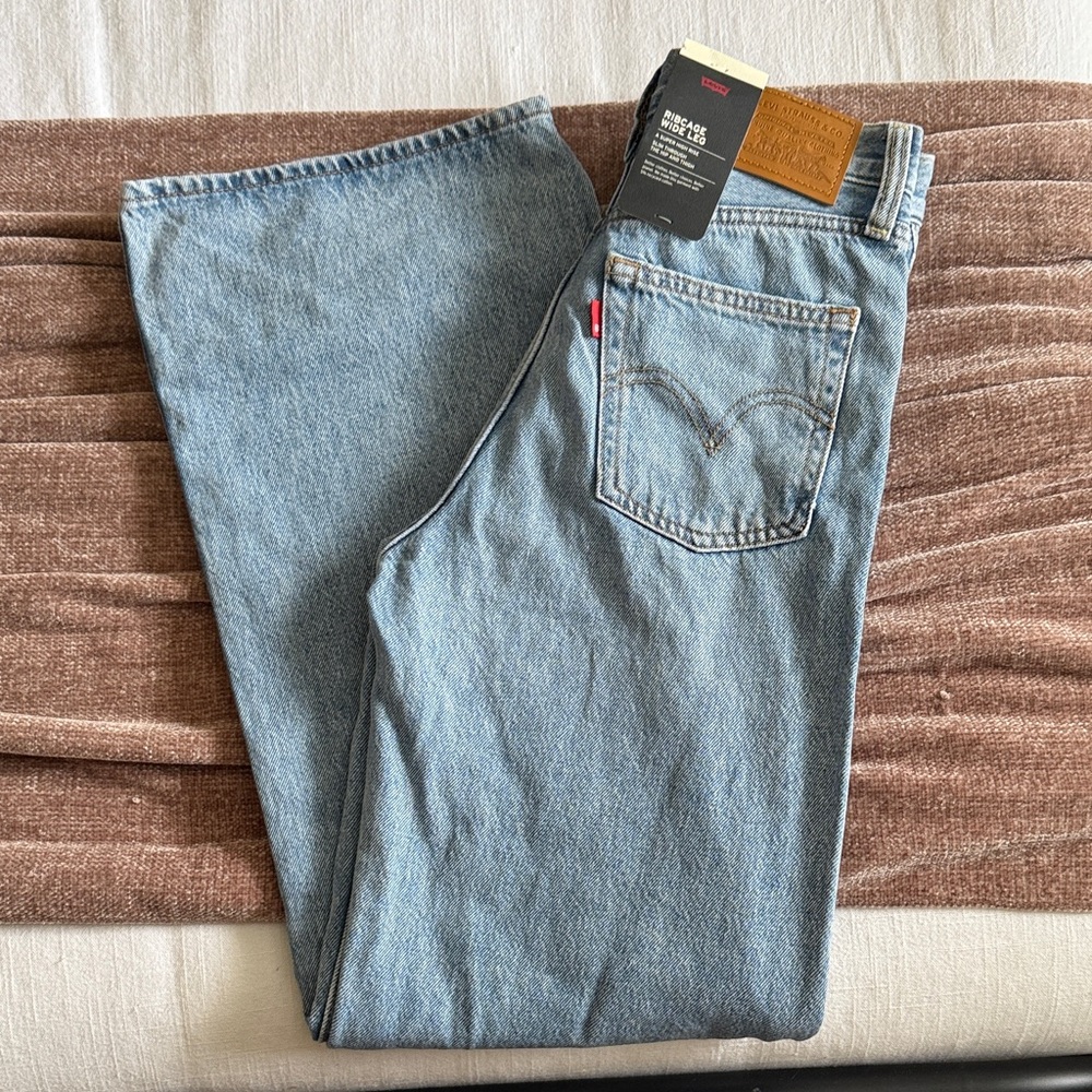 Levi's Women’s Ribcage Wide Leg Jeans